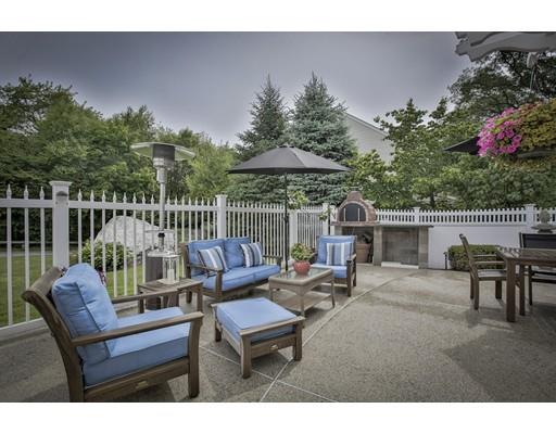 10 Hammersmith Dr, Saugus, MA 01906 photo 2