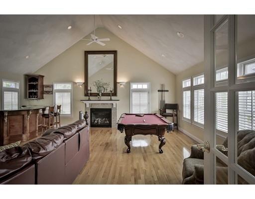 10 Hammersmith Dr, Saugus, MA 01906 photo 15