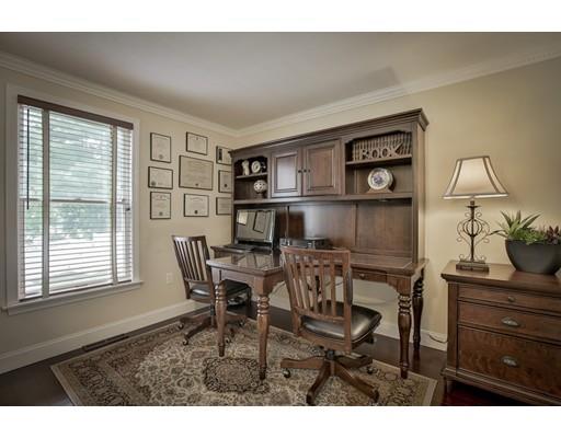 10 Hammersmith Dr, Saugus, MA 01906 photo 16
