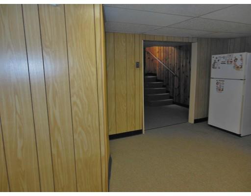 85 Clayton St, Springfield, MA 01107 photo 27
