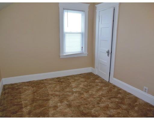 85 Clayton St, Springfield, MA 01107 photo 23