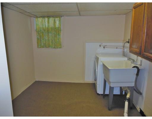 85 Clayton St, Springfield, MA 01107 photo 29