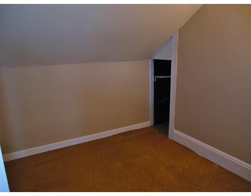 85 Clayton St, Springfield, MA 01107 photo 14