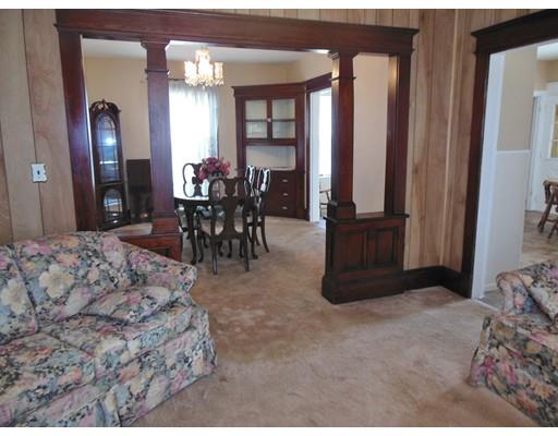 85 Clayton St, Springfield, MA 01107 photo 7