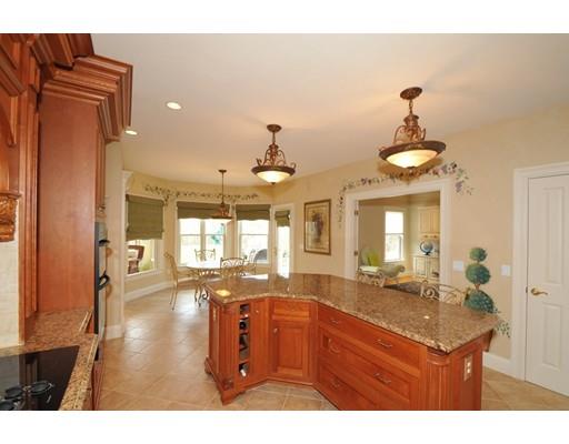 181 East St, Upton, MA 01568 photo 8
