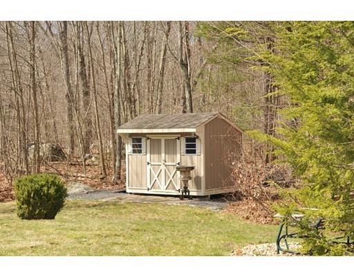 181 East St, Upton, MA 01568 photo 26