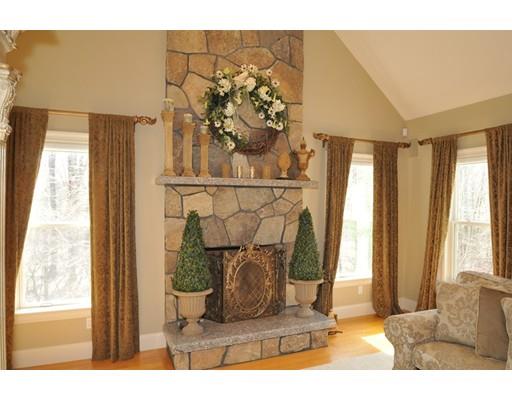 181 East St, Upton, MA 01568 photo 13
