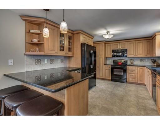 5 Michael Rd, Wakefield, MA 01880 photo 2