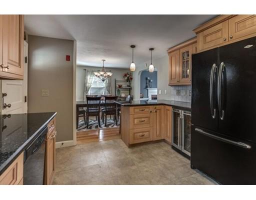 5 Michael Rd, Wakefield, MA 01880 photo 3