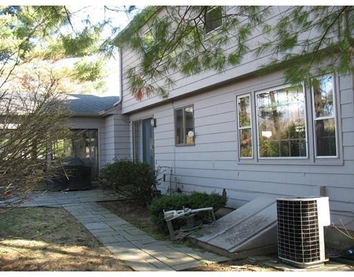 97 Barry Rd, Worcester, MA 01609 photo 27