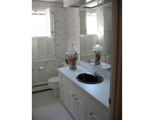 97 Barry Rd, Worcester, MA 01609 photo 23