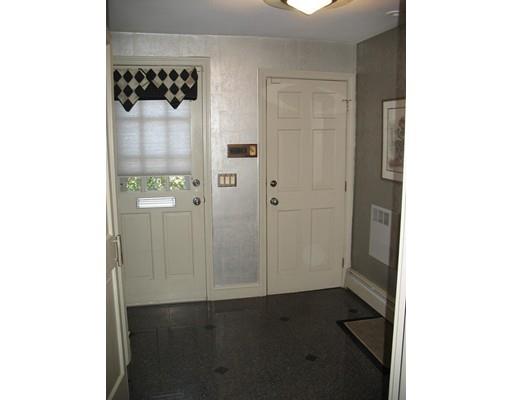 97 Barry Rd, Worcester, MA 01609 photo 3