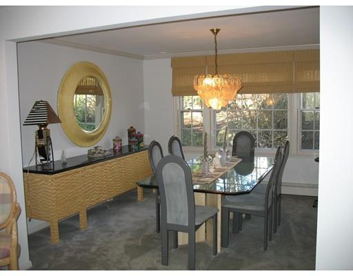 97 Barry Rd, Worcester, MA 01609 photo 8