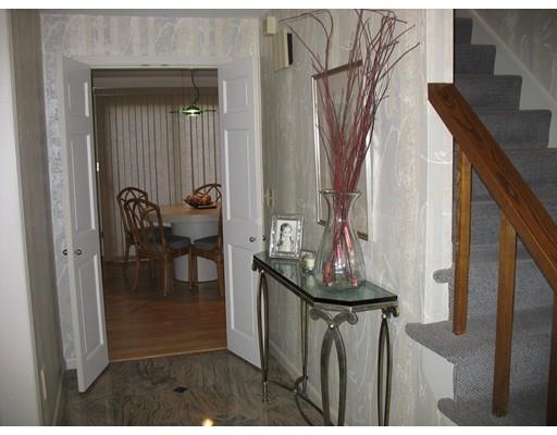 97 Barry Rd, Worcester, MA 01609 photo 7