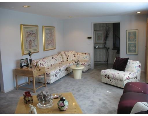 97 Barry Rd, Worcester, MA 01609 photo 10