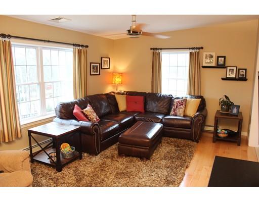 100 Wallace Rd, Sturbridge, MA 01566 photo 4