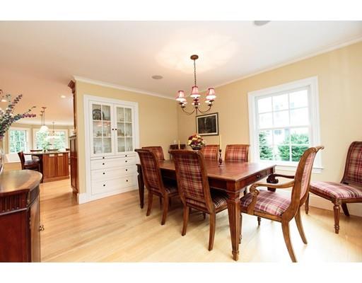 18 Thomas Rd, Wellesley, MA 02482 photo 4