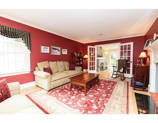 18 Thomas Rd, Wellesley, MA 02482 photo 14