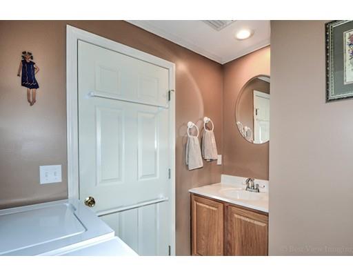 14 Marilyn Dr, Webster, MA 01570 photo 9