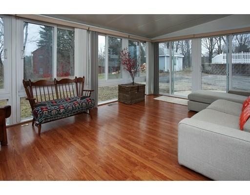 2 Plain St, Upton, MA 01568 photo 4