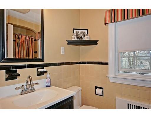 68 Payson Rd, Brookline, MA 02467 photo 16