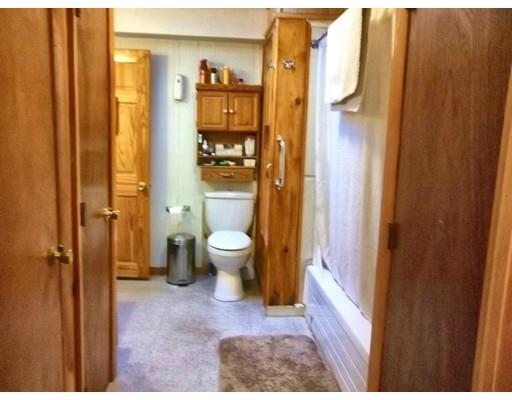 35 Algonquin St, Buzzards Bay, MA 02532 photo 17