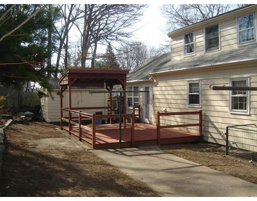 18 Louise St, Canton, MA 02021 photo 6