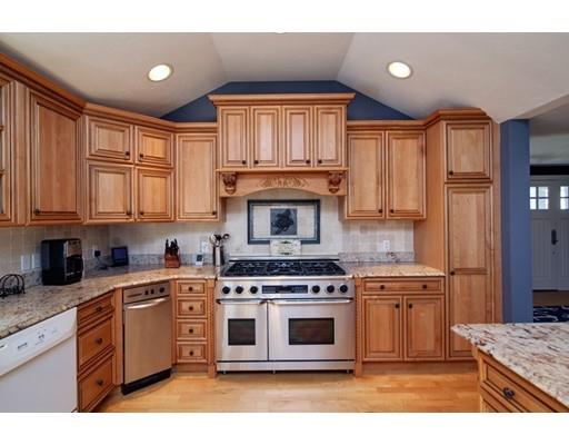 84 Troon Pl, Mashpee, MA 02649 photo 8