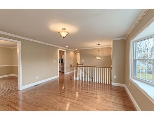 60 Comet Rd, Methuen, MA 01844 photo 5