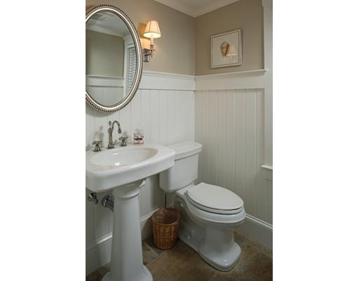 33 Thompson Ave, Hingham, MA 02043 photo 17