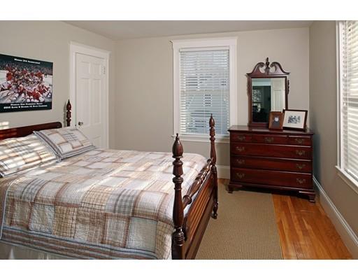 33 Thompson Ave, Hingham, MA 02043 photo 14