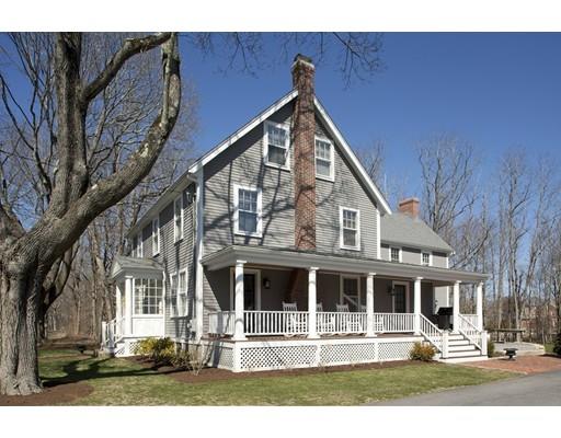 33 Thompson Ave, Hingham, MA 02043 photo 1