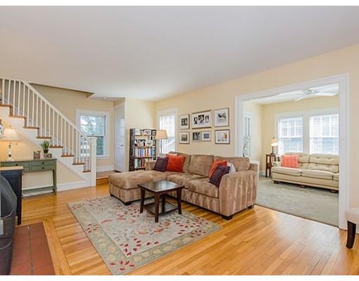 46 Lawton Rd, Needham, MA 02492 photo 3