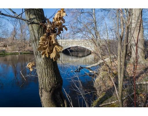 1204 Greendale Ave #110, Needham, MA 02492 photo 1
