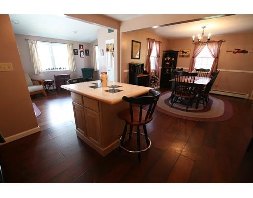 32 Westview Rd, Worcester, MA 01602 photo 5