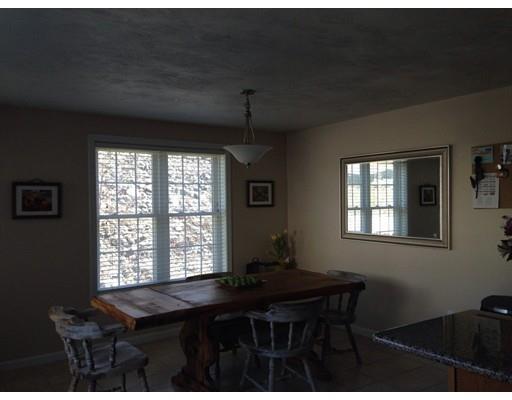 52 Honeysuckle, Worcester, MA 01607 photo 3