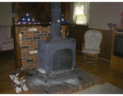 290 America St, Fall River, MA 02721 photo 17
