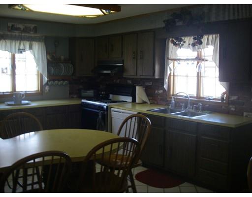 290 America St, Fall River, MA 02721 photo 5