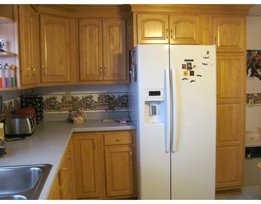 11 Kosmas St, Webster, MA 01570 photo 8