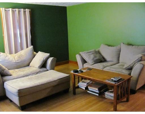 11 Kosmas St, Webster, MA 01570 photo 2