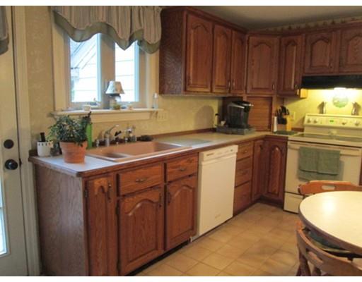 95 Brattle St, Worcester, MA 01606 photo 14