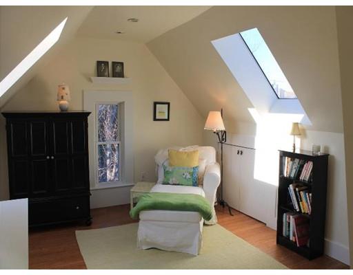36 Briggs St, Easthampton, MA 01027 photo 12