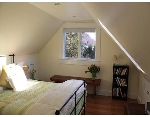 36 Briggs St, Easthampton, MA 01027 photo 13