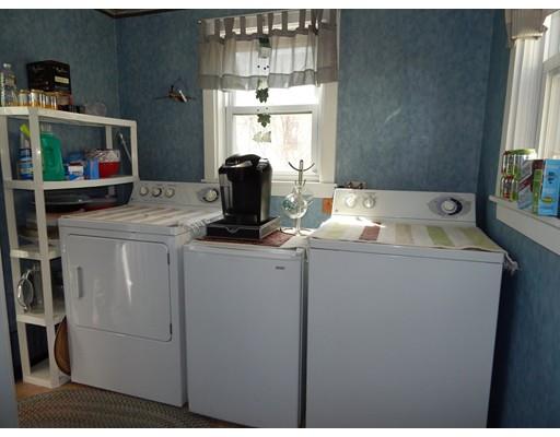 24 Henry St, Everett, MA 02149 photo 2