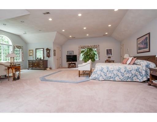 2 Doeskin Dr, Framingham, MA 01701 photo 17