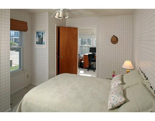 55 D St, Hull, MA 02045 photo 6