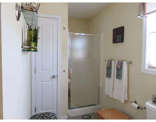 8 Lynne Rd, Wareham, MA 02571 photo 12
