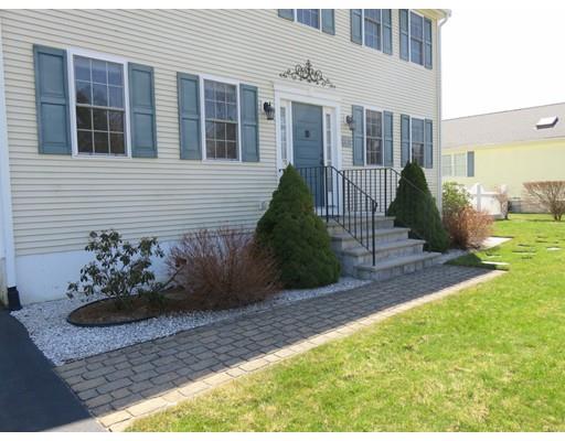8 Lynne Rd, Wareham, MA 02571 photo 2