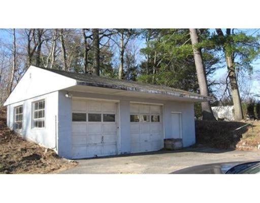 357 Morgan Rd, West Springfield, MA 01089 photo 5