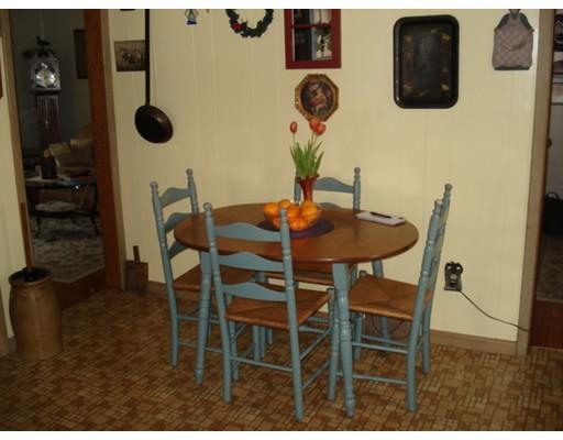 27 Harvard St, Gardner, MA 01440 photo 8